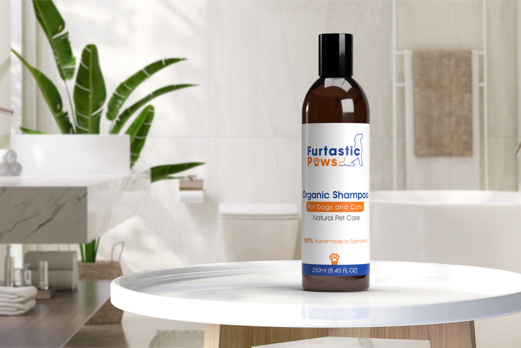 Furtastic Paws Organic Shampoo - For Dogs & Cats